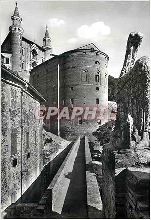 Carte Postale Moderne Urbino Le Tiratu et vue du Palais Ducale