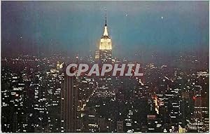 Immagine del venditore per Carte Postale Moderne New York City and the Surrounding area for Fifty mles The Observation Roof atop the RCA Building venduto da CPAPHIL