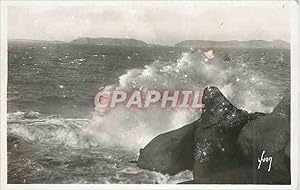 Seller image for Carte Postale Ancienne Ploumanac'h (C du N) Par Gros Temps for sale by CPAPHIL