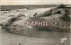 Seller image for Carte Postale Moderne Soulac sur Mer Les Dunes et l'Ocean for sale by CPAPHIL