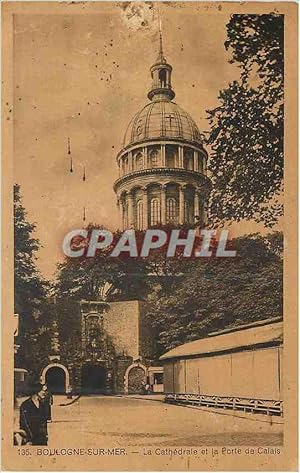 Image du vendeur pour Carte Postale Ancienne Boulogne sur Mer la Cathdrale et la Porte de Calais mis en vente par CPAPHIL