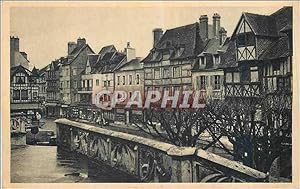 Image du vendeur pour Carte Postale Ancienne Lisieux (Calvados) La Place Boudin Desvergees vue du parvis de l'Eglise Saint Jacques mis en vente par CPAPHIL