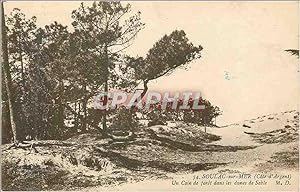 Seller image for Carte Postale Ancienne Soulac sur Mer (Cote d'Argent) un Coin de fort dans les Dunes de Sable for sale by CPAPHIL