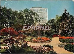 Bild des Verkufers fr Carte Postale Moderne Karlsruhe i Stadtgarten mit Blick zum Hochhaus der Karlsruher Lebens Vers zum Verkauf von CPAPHIL