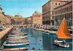 Carte Postale Moderne Trieste Le Canal avec L'Eglise de St Antoine Bateaux