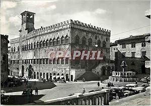 Carte Postale Moderne Perouse Palais Communal et la Fontaine Majeure (XIIIe Siecle)