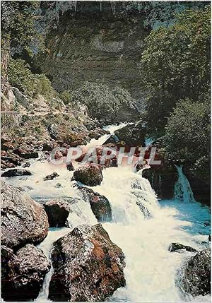 Carte Postale Moderne Les Belles Images de Provence Fontaine de Vaucluse en hautes eaux avec ses ...