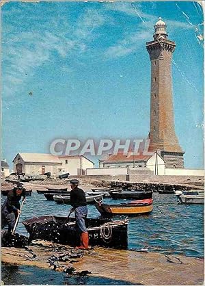 Seller image for Carte Postale Moderne En Bretagne Le Phare d'Eckmuhl (haut de 65m parmi les plus puissants de France) Bateaux for sale by CPAPHIL