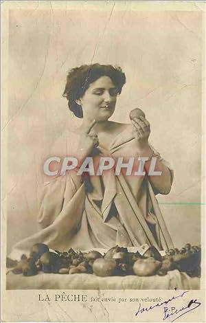 Image du vendeur pour Carte Postale Ancienne La Peche fait Envie par son Veloute mis en vente par CPAPHIL