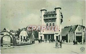 Seller image for Carte Postale Ancienne Une Tour Restaurant (Ch Plumet Arch) for sale by CPAPHIL