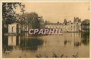 Carte Postale Ancienne Fontainebleau (S et M) le Palais l'Etang aux Carpes la Douce France
