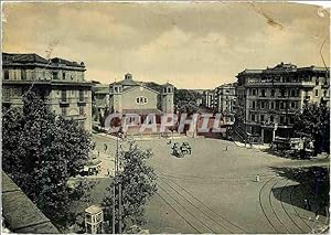 Bild des Verkufers fr Carte Postale Moderne Roma La Place Ungheria Eglise de St Roberto Bellarinino zum Verkauf von CPAPHIL