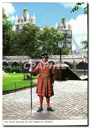 Imagen del vendedor de Grande Bretagne Carte Postale Moderne London Londres The chief warder of the tower of London a la venta por CPAPHIL