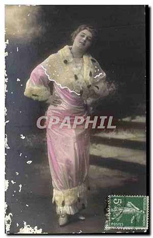 Image du vendeur pour Fantaisie - Femme - Robe Rose - Woman in fashionable pink dress - Carte Postale Ancienne mis en vente par CPAPHIL
