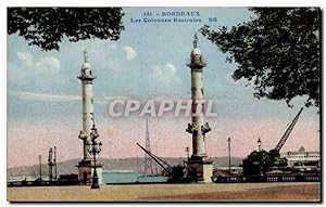 Bild des Verkufers fr Carte Postale Ancienne Bordeaux Les colonnes rostrales zum Verkauf von CPAPHIL