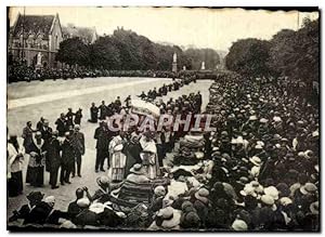 Image du vendeur pour Carte Postale Semi Moderne Lourdes Benediction des malades mis en vente par CPAPHIL