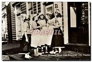 Bild des Verkufers fr Carte Postale Ancienne Pays Bas Marken Holland Htel Cafe Restaurant De Visscher zum Verkauf von CPAPHIL