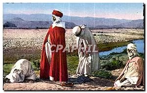 Carte Postale Semi Moderne Algerie Scenes & types d'afrique du nord 8.044 la priere dans dans le ...