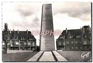Image du vendeur pour Carte Postale Ancienne Avranches (Manche) Le Monument Patton eleve en l'honneur de la Liberation par I'Armee americaine mis en vente par CPAPHIL