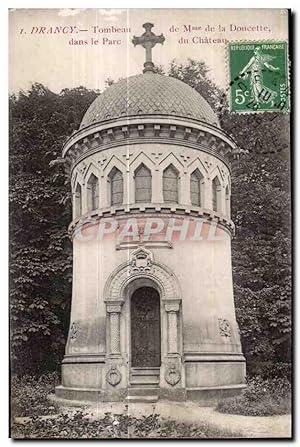 Carte Postale Ancienne Drancy Tombeau de la Doucette dans le Parc du Château