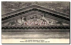 Seller image for Carte Postale Ancienne Nantes Pittoresque et Curieux Fronton d un htel du XVIIIe siecle place Louis XVI for sale by CPAPHIL