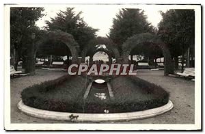 Imagen del vendedor de Carte Postale Ancienne Pamplona Parque de la Media Luna Parc de la Demie Lune Parc of the half Moon a la venta por CPAPHIL