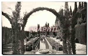 Bild des Verkufers fr Carte Postale Ancienne Granada Gnralife Les jardins bas zum Verkauf von CPAPHIL