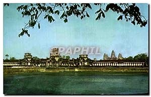 Bild des Verkufers fr Carte Postale Ancienne En Entrance Gateway to Angkor Wat Seen Cambodge zum Verkauf von CPAPHIL