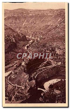 Bild des Verkufers fr Carte Postale Ancienne Gorges Du Tarn Causse Mejean Canon du Tarn et cirques de Saint Chely et Pougnadoires zum Verkauf von CPAPHIL