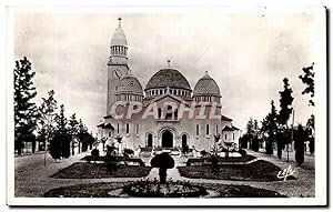 Seller image for Carte Postale Ancienne Les Basses Pyrenees Pau Le Quartier Saint Joseph for sale by CPAPHIL