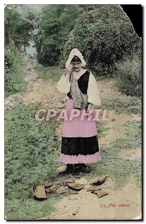 Bild des Verkufers fr Carte Postale Ancienne Fantaisie Femme le pot cass zum Verkauf von CPAPHIL