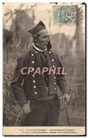 Image du vendeur pour Carte Postale Ancienne Nos vieux De Bretagne Les Mariages De Plougastel Folklore mis en vente par CPAPHIL