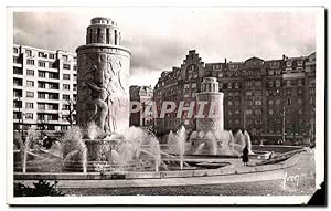 Bild des Verkufers fr Carte Postale Ancienne Paris En Flanant Les fontaines de la porte de St Cloud zum Verkauf von CPAPHIL