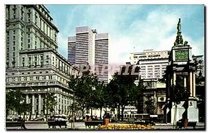 Bild des Verkufers fr Carte Postale Ancienne Montreal Quebec Canada Looking East from Dominion Square Coup d'Oeil vers l'est du Square Dominion zum Verkauf von CPAPHIL