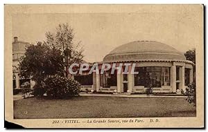 Carte Postale Ancienne Vittel La Grande Source vue Du Parc