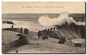 Bild des Verkufers fr Carte Postale Ancienne Biarritz Grosse Mer sur La Digue Du Rocher zum Verkauf von CPAPHIL