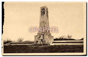 Bild des Verkufers fr Carte Postale Ancienne Vauquois Monument eleve a La Memoire des Poilus tues dans les attaques de Vauquois Militaria zum Verkauf von CPAPHIL