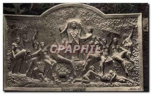 Image du vendeur pour Carte Postale Ancienne Reims Champagne Pommery Greno Jeunes maraudeurs Bas relief sculpte dans la Crate mis en vente par CPAPHIL