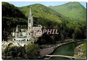 Bild des Verkufers fr Carte Postale Moderne Lourdes Le nouveau Pont sur le Gave La Basilique et la Grotte zum Verkauf von CPAPHIL