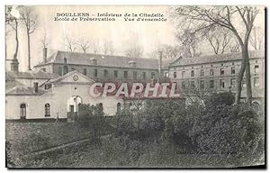 Carte Postale Ancienne Doullens Intérieur de la Citadelle Ecole de preservation