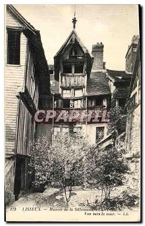 Bild des Verkufers fr Carte Postale Ancienne Lisieux Manoir de la Salamandre vue Ders La Cour zum Verkauf von CPAPHIL