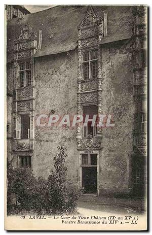 Carte Postale Ancienne Laval La Cour du Vieux Château Fenetre Renaissance