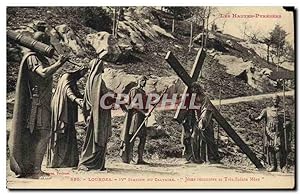 Seller image for Carte Postale Ancienne Lourdes lV e Station du Calvaire Jesus rencontre sa tres Sainte Mere for sale by CPAPHIL
