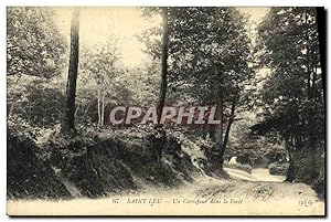 Bild des Verkufers fr Carte Postale Ancienne Saint Leu Un Carrefour dans la fort zum Verkauf von CPAPHIL