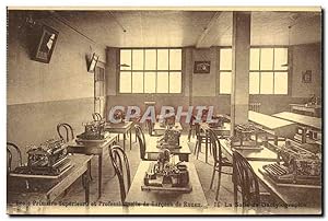 Image du vendeur pour Carte Postale Ancienne Ecole Primaire Superieure et Professionnelle de Garcons de Rouen La salle de dactylographie mis en vente par CPAPHIL