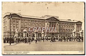 Seller image for Carte Postale Ancienne Buckingham Palace London Guard Marching Away for sale by CPAPHIL