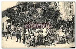 Image du vendeur pour Carte Postale Ancienne Cinema Les Trois mousquetaires Alexandre Dumas mis en vente par CPAPHIL