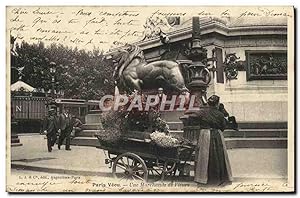 Carte Postale Ancienne Paris Vecu Une machande de fleurs lion de Belfort TOP