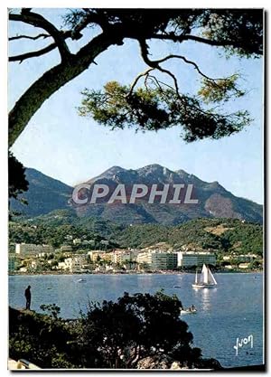 Seller image for Carte Postale Moderne Menton vue Du Cap Martin for sale by CPAPHIL