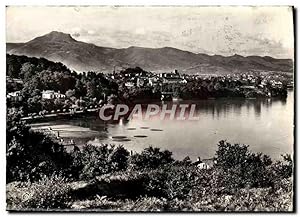 Seller image for Carte Postale Moderne Hendaye Frontiere franco espagnole vue gnrale entre les 3 couronnes for sale by CPAPHIL